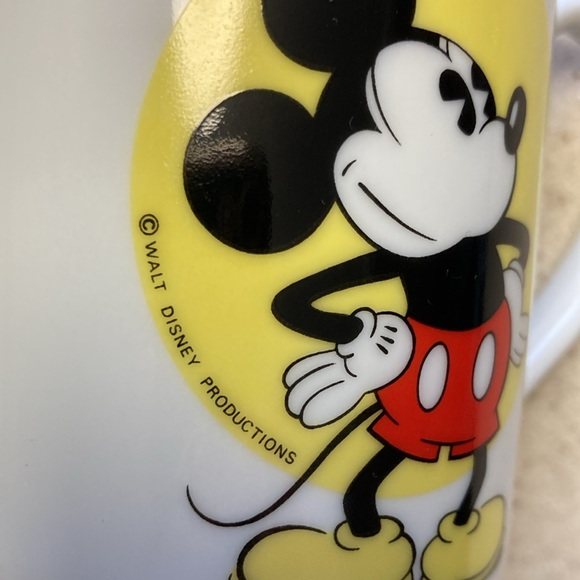 Mickey Mouse 9 oz. Tea/Cocoa/Coffee Cup - New - Perfect Condition - Picture 3 of 5